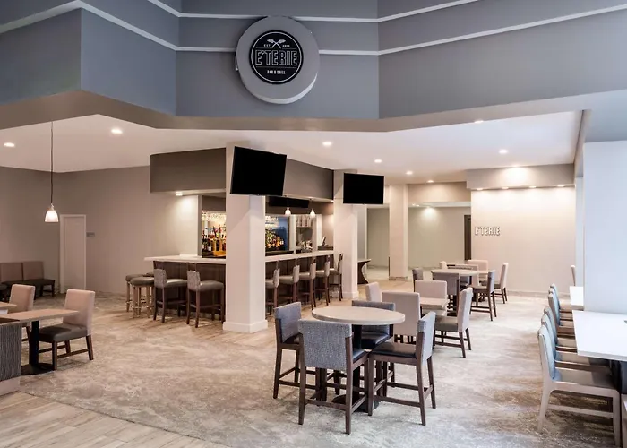 Embassy Suites Baltimore - North/Hunt Valley